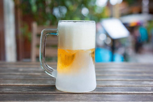 how-to-frost-beer-mugs